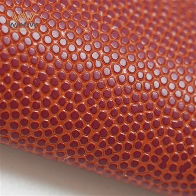 Pode ser couro de microfibra PU gravado para bola de futebol